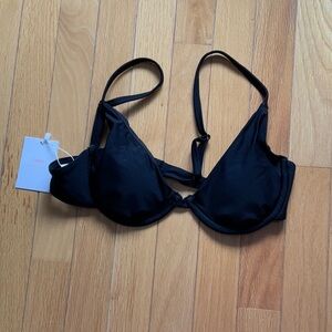 Andie New Black bathing suit top. Bikini top Medium Sicily Top